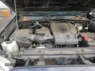 ✅ 2017 Toyota Tacoma SR5 • VIN: 5TFRZ5CN4HX052977 • Лот: 47998495. Опубликован ранее на Copart с пробегом 70 713 миль. Бесплатный доступ к архиву аукционных продаж из США и подробный отчёт об истории автомобиля на DreamBid. Изображение 15.