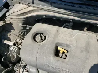 ✅ 2020 Hyundai Elantra SEL • VIN: 5NPD84LF6LH564714 • Lot: 80863255. Listed on Copart with 94,576 mi. Free auction sales archive from the USA and detailed vehicle history report at DreamBid. Image 16.