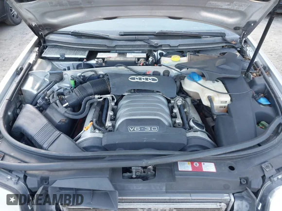 ✅ 2004 Audi A6 3.0L • VIN: WAUVT64B04N090915 • Lot: 43135584. Wystawiony na IAAI z przebiegiem 185 892 mil. Bezpłatny archiwum sprzedaży aukcyjnych z USA i szczegółowy raport historii pojazdu na DreamBid. Zdjęcie 10.