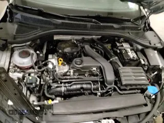 ✅ 2025 Volkswagen Jetta SE • VIN: 3VW7X7BU3SM017570 • Лот: 94264565. Опубликован ранее на Copart с пробегом 37 691 миль. Бесплатный доступ к архиву аукционных продаж из США и подробный отчёт об истории автомобиля на DreamBid. Изображение 14.