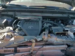 ✅ 2024 Toyota Highlander XLE • VIN: 5TDKDRBH0RS564648 • Лот: 87418165. Опубликован ранее на Copart с пробегом 47 611 миль. Бесплатный доступ к архиву аукционных продаж из США и подробный отчёт об истории автомобиля на DreamBid. Изображение 15.