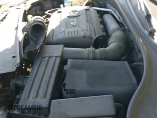 ✅ 2015 Volkswagen Passat S • VIN: 1VWAT7A37FC018495 • Lot: 43625172. Listed on IAAI with 100,962 mi. Free auction sales archive from the USA and detailed vehicle history report at DreamBid. Image 19.