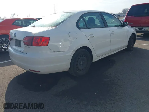 ✅ 2012 Volkswagen Jetta SE • VIN: 3VWDP7AJXCM380573 • Lot: 44005039. Listed on IAAI with 238,582 mi. Free auction sales archive from the USA and detailed vehicle history report at DreamBid. Image 4.
