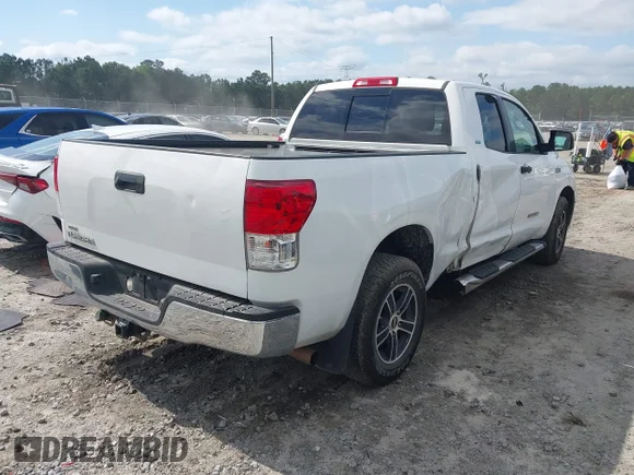 ✅ 2012 Toyota Tundra • VIN: 5TFRY5F12CX123999 • Lot: 45075594. Wystawiony na IAAI z przebiegiem 200 995 mil. Bezpłatny archiwum sprzedaży aukcyjnych z USA i szczegółowy raport historii pojazdu na DreamBid. Zdjęcie 4.
