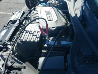 ✅ 2020 Audi S3 S line Premium Plus • VIN: WAUE1GFF4LA055408 • Лот: 43562045. Опубликован ранее на IAAI с пробегом 56 881 миль. Бесплатный доступ к архиву аукционных продаж из США и подробный отчёт об истории автомобиля на DreamBid. Изображение 20.