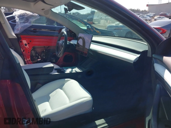 ✅ 2021 Tesla Model 3 Standard Range Plus • VIN: 5YJ3E1EA8MF978260 • Lot: 44352318. Wystawiony na IAAI z przebiegiem 101 979 mil. Bezpłatny archiwum sprzedaży aukcyjnych z USA i szczegółowy raport historii pojazdu na DreamBid. Zdjęcie 5.