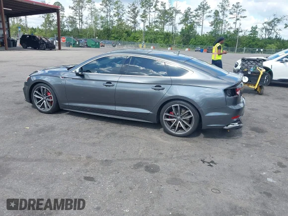✅ 2018 Audi S5 Sportback Prestige • VIN: WAUC4CF59JA092532 • Lot: 45172403. Wystawiony na IAAI z przebiegiem 60 122 mil. Bezpłatny archiwum sprzedaży aukcyjnych z USA i szczegółowy raport historii pojazdu na DreamBid. Zdjęcie 3.