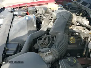 ✅ 1995 Ford Crown Victoria LX • VIN: 2FALP74W0SX166268 • Lot: 43762920. Wystawiony na IAAI z przebiegiem 148 852 mil. Bezpłatny archiwum sprzedaży aukcyjnych z USA i szczegółowy raport historii pojazdu na DreamBid. Zdjęcie 12.