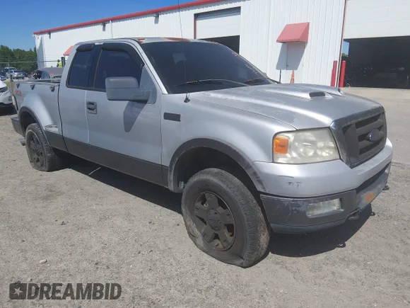 ✅ 2004 Ford F-150 XLT • VIN: 1FTPX04594KD09086 • Lot: 45091746. Wystawiony na IAAI z przebiegiem 183 053 mil. Bezpłatny archiwum sprzedaży aukcyjnych z USA i szczegółowy raport historii pojazdu na DreamBid. Zdjęcie 1.