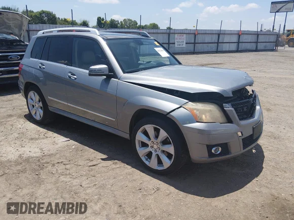✅ 2011 Mercedes-Benz GLK 350 • VIN: WDCGG5GBXBF527505 • Лот: 45324898. Опубліковано раніше на IAAI з пробігом 231 893 миль. Безкоштовний доступ до архіву аукціонних продажів зі США та докладний звіт про історію автомобіля на DreamBid. Зображення 1.