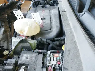 ✅ 2018 Jeep Compass Limited • VIN: 3C4NJDCB0JT104385 • Lot: 43197333. Wystawiony na IAAI z przebiegiem 122 004 mil. Bezpłatny archiwum sprzedaży aukcyjnych z USA i szczegółowy raport historii pojazdu na DreamBid. Zdjęcie 19.