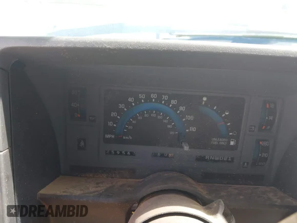 ✅ 1994 Chevrolet Blazer • VIN: 1GNCS13W3R0180933 • Lot: 41823501. Wystawiony na IAAI z przebiegiem 259 563 mil. Bezpłatny archiwum sprzedaży aukcyjnych z USA i szczegółowy raport historii pojazdu na DreamBid. Zdjęcie 7.