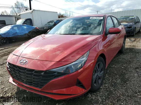 ✅ 2022 Hyundai Elantra SEL • VIN: 5NPLM4AG9NH082051 • Lot: 68179722. Wystawiony na Copart z przebiegiem 13 923 mil. Bezpłatny archiwum sprzedaży aukcyjnych z USA i szczegółowy raport historii pojazdu na DreamBid. Zdjęcie 1.