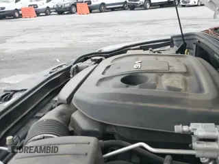 ✅ 2019 Jeep Grand Cherokee Altitude • VIN: 1C4RJEAGXKC597303 • Lot: 43555218. Wystawiony na IAAI z przebiegiem 101 986 mil. Bezpłatny archiwum sprzedaży aukcyjnych z USA i szczegółowy raport historii pojazdu na DreamBid. Zdjęcie 19.