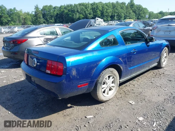 ✅ 2006 Ford Mustang Standard • VIN: 1ZVFT80N165161641 • Lot: 45520920. Wystawiony na IAAI z przebiegiem 34 033 mil. Bezpłatny archiwum sprzedaży aukcyjnych z USA i szczegółowy raport historii pojazdu na DreamBid. Zdjęcie 4.