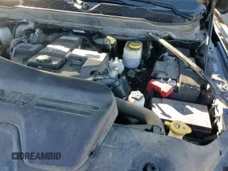 ✅ 2022 Ram 3500 Tradesman • VIN: 3C63R3GLXNG113548 • Lot: 90664705. Wystawiony na Copart z przebiegiem 56 588 mil. Bezpłatny archiwum sprzedaży aukcyjnych z USA i szczegółowy raport historii pojazdu na DreamBid. Zdjęcie 14.