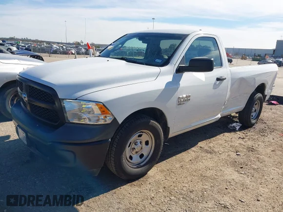 ✅ 2019 Ram 1500 Tradesman • VIN: 3C6JR6DGXKG522547 • Lot: 41269759. Wystawiony na IAAI z przebiegiem 138 205 mil. Bezpłatny archiwum sprzedaży aukcyjnych z USA i szczegółowy raport historii pojazdu na DreamBid. Zdjęcie 2.