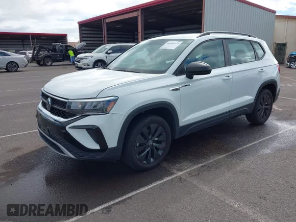 ✅ 2022 Volkswagen Taos S • VIN: 3VVCX7B21NM017928 • Lot: 44456277. Wystawiony na IAAI z przebiegiem 29 275 mil. Bezpłatny archiwum sprzedaży aukcyjnych z USA i szczegółowy raport historii pojazdu na DreamBid. Zdjęcie 2.