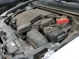 ✅ 2014 Lincoln MKS • VIN: 1LNHL9DK4EG610343 • Lot: 42176575. Listed on IAAI with 90,382 mi. Free auction sales archive from the USA and detailed vehicle history report at DreamBid. Image 21.