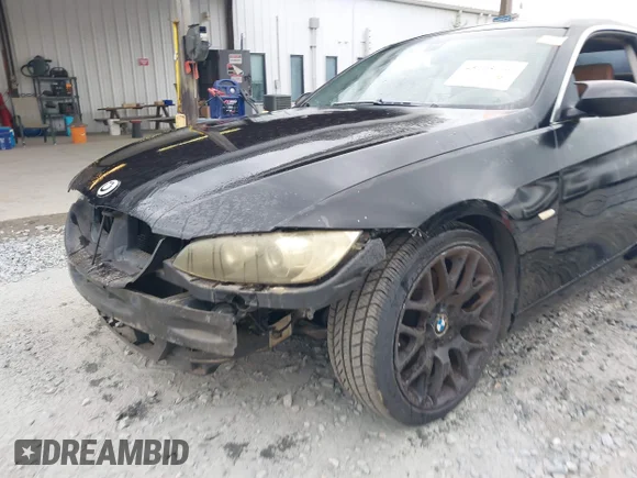 ✅ 2008 BMW 3 Series 328i • VIN: WBAWB335X8P133216 • Лот: 45105100. Опубликован ранее на IAAI с пробегом Не указан. Бесплатный доступ к архиву аукционных продаж из США и подробный отчёт об истории автомобиля на DreamBid. Изображение 6.