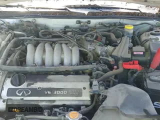 ✅ 1999 Infiniti I30 • VIN: JNKCA21A4XT764177 • Lot: 42363582. Wystawiony na IAAI z przebiegiem 268 397 mil. Bezpłatny archiwum sprzedaży aukcyjnych z USA i szczegółowy raport historii pojazdu na DreamBid. Zdjęcie 12.