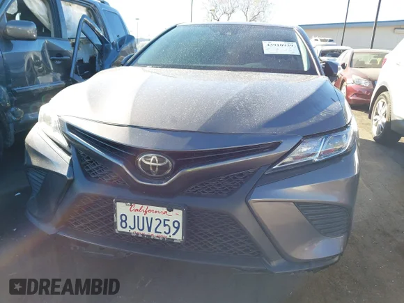 ✅ 2019 Toyota Camry SE • VIN: 4T1B11HK9KU202697 • Lot: 43910939. Wystawiony na IAAI z przebiegiem 78 679 mil. Bezpłatny archiwum sprzedaży aukcyjnych z USA i szczegółowy raport historii pojazdu na DreamBid. Zdjęcie 6.