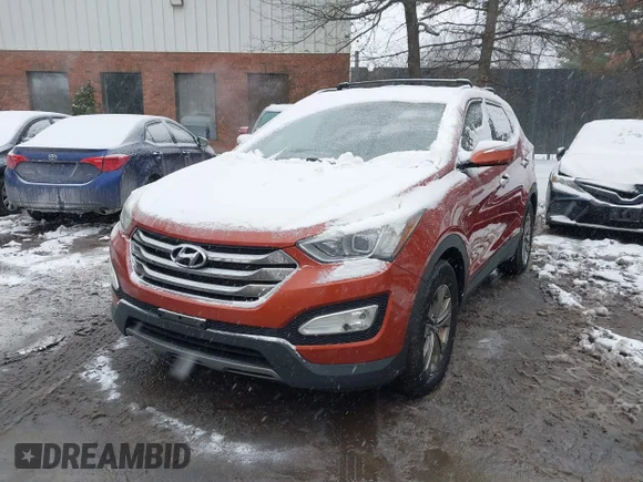 ✅ 2015 Hyundai Santa Fe • VIN: 5XYZUDLB8FG294511 • Lot: 44083446. Wystawiony na IAAI z przebiegiem 155 188 mil. Bezpłatny archiwum sprzedaży aukcyjnych z USA i szczegółowy raport historii pojazdu na DreamBid. Zdjęcie 6.