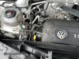 ✅ 2021 Volkswagen Atlas SE • VIN: 1V2LP2CA7MC525505 • Lot: 57610555. Listed on Copart with 58,024 mi. Free auction sales archive from the USA and detailed vehicle history report at DreamBid. Image 16.