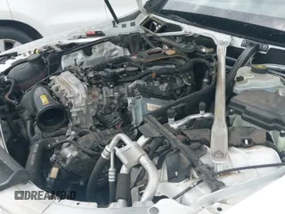 ✅ 2019 Mercedes-Benz C 300 • VIN: 55SWF8DBXKU300053 • Lot: 43417469. Wystawiony na IAAI z przebiegiem 68 805 mil. Bezpłatny archiwum sprzedaży aukcyjnych z USA i szczegółowy raport historii pojazdu na DreamBid. Zdjęcie 22.