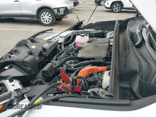 ✅ 2024 Toyota RAV4 Hybrid XLE Premium • VIN: 2T3B6RFV5RW078619 • Лот: 43232884. Опубликован ранее на IAAI с пробегом 12 375 миль. Бесплатный доступ к архиву аукционных продаж из США и подробный отчёт об истории автомобиля на DreamBid. Изображение 22.