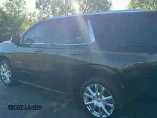 ✅ 2022 Chevrolet Tahoe High Country • VIN: 1GNSCTKL9NR359026 • Lot: 80934915. Listed on Copart with 73,085 mi. Free auction sales archive from the USA and detailed vehicle history report at DreamBid. Image 11.