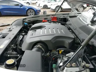 ✅ 2020 Land Rover Defender First Edition • VIN: SALE17EU2L2002602 • Лот: 42999829. Опубликован ранее на IAAI с пробегом 73 345 миль. Бесплатный доступ к архиву аукционных продаж из США и подробный отчёт об истории автомобиля на DreamBid. Изображение 19.