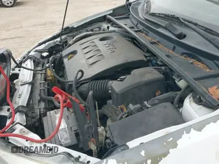 ✅ 2015 Toyota Corolla S Plus • VIN: 5YFBURHE0FP196618 • Лот: 43751749. Опубликован ранее на IAAI с пробегом 196 556 миль. Бесплатный доступ к архиву аукционных продаж из США и подробный отчёт об истории автомобиля на DreamBid. Изображение 19.