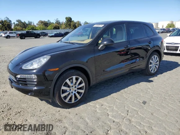 ✅ 2013 Porsche Cayenne • VIN: WP1AA2A2XDLA05951 • Lot: 66968575. Wystawiony na Copart z przebiegiem 86 659 mil. Bezpłatny archiwum sprzedaży aukcyjnych z USA i szczegółowy raport historii pojazdu na DreamBid. Zdjęcie 1.