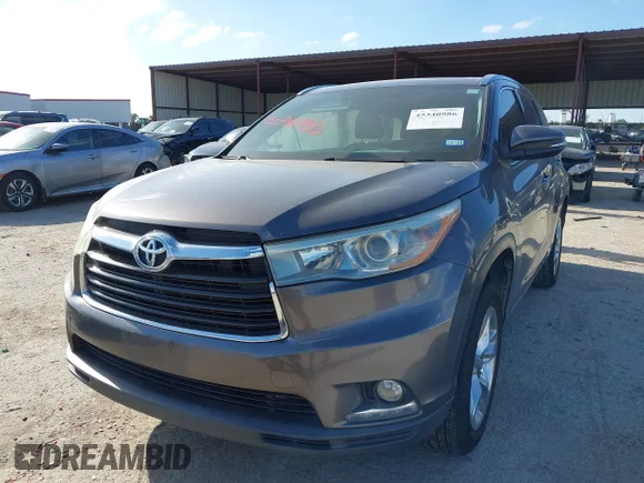 ✅ 2016 Toyota Highlander Limited • VIN: 5TDYKRFH8GS146667 • Lot: 45340986. Wystawiony na IAAI z przebiegiem 144 280 mil. Bezpłatny archiwum sprzedaży aukcyjnych z USA i szczegółowy raport historii pojazdu na DreamBid. Zdjęcie 2.