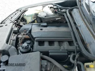 ✅ 2001 BMW 3 Series 325i • VIN: WBAAV334X1EE25753 • Lot: 42725715. Wystawiony na IAAI z przebiegiem 196 189 mil. Bezpłatny archiwum sprzedaży aukcyjnych z USA i szczegółowy raport historii pojazdu na DreamBid. Zdjęcie 18.