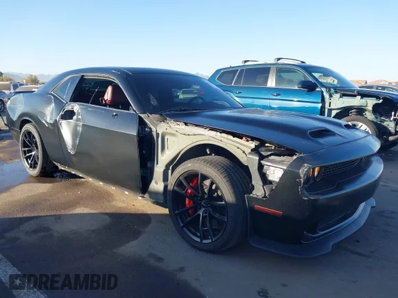 ✅ 2023 Dodge Challenger SRT Hellcat Jailbreak • VIN: 2C3CDZC91PH667234 • Лот: 44301540. Опубліковано раніше на IAAI з пробігом 34 977 миль. Безкоштовний доступ до архіву аукціонних продажів зі США та докладний звіт про історію автомобіля на DreamBid. Зображення 1.