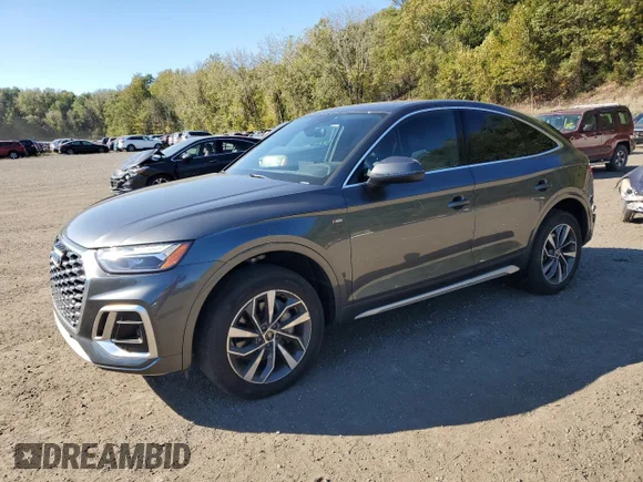 ✅ 2022 Audi Q5 Sportback S line Premium Plus • VIN: WA15AAFY1N2124001 • Lot: 92029655. Wystawiony na Copart z przebiegiem 27 727 mil. Bezpłatny archiwum sprzedaży aukcyjnych z USA i szczegółowy raport historii pojazdu na DreamBid. Zdjęcie 1.