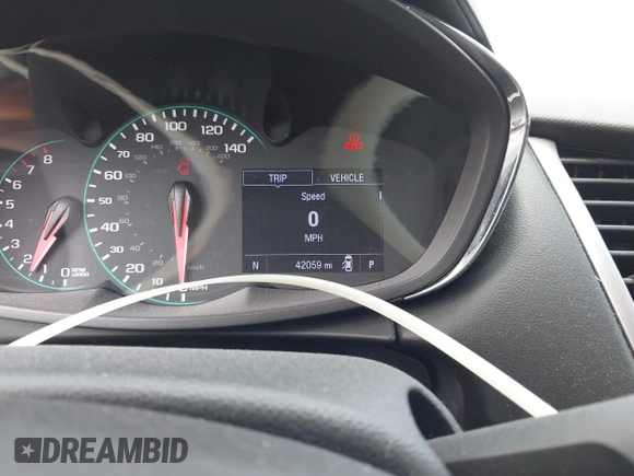 ✅ 2020 Chevrolet Trax LS • VIN: KL7CJKSB4LB042102 • Lot: 43098352. Wystawiony na IAAI z przebiegiem 42 059 mil. Bezpłatny archiwum sprzedaży aukcyjnych z USA i szczegółowy raport historii pojazdu na DreamBid. Zdjęcie 7.