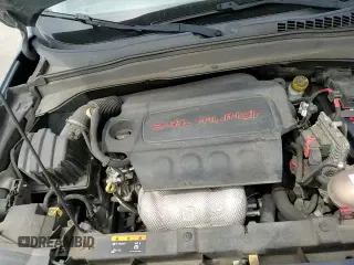 ✅ 2017 Jeep Renegade Latitude • VIN: ZACCJABB0HPF37648 • Лот: 70269605. Опубликован ранее на Copart с пробегом 146 075 миль. Бесплатный доступ к архиву аукционных продаж из США и подробный отчёт об истории автомобиля на DreamBid. Изображение 15.