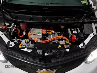 ✅ 2017 Chevrolet Bolt EV LT • VIN: 1G1FW6S03H4190544 • Lot: 87456964. Wystawiony na Copart z przebiegiem 31 071 mil. Bezpłatny archiwum sprzedaży aukcyjnych z USA i szczegółowy raport historii pojazdu na DreamBid. Zdjęcie 13.