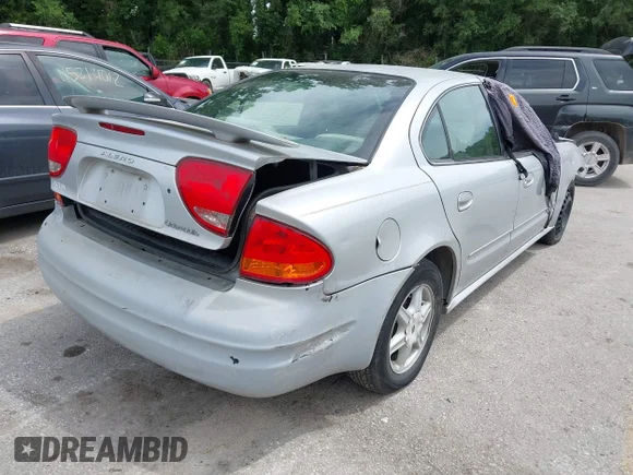 ✅ 2003 Oldsmobile Alero GL1 • VIN: 1G3NL52F33C233384 • Lot: 45213068. Wystawiony na IAAI z przebiegiem Nie podano. Bezpłatny archiwum sprzedaży aukcyjnych z USA i szczegółowy raport historii pojazdu na DreamBid. Zdjęcie 4.