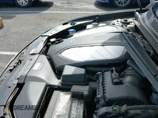 ✅ 2013 Hyundai Azera • VIN: KMHFG4JG7DA247682 • Lot: 41843611. Wystawiony na IAAI z przebiegiem 63 009 mil mil. Skorzystaj z bezpłatnego archiwum sprzedaży aukcyjnych z USA i zobacz szczegółowy raport historii pojazdu na DreamBid. Zdjęcie 19.