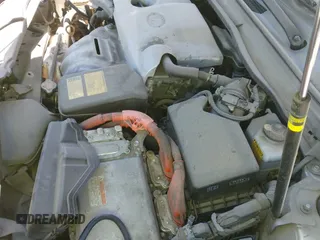 ✅ 2015 Lexus ES 300h • VIN: JTHBW1GGXF2084064 • Лот: 42832132. Опубликован ранее на IAAI с пробегом 144 462 миль. Бесплатный доступ к архиву аукционных продаж из США и подробный отчёт об истории автомобиля на DreamBid. Изображение 18.