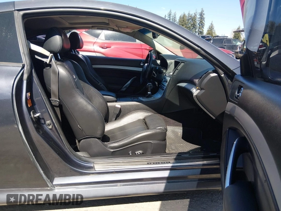 ✅ 2008 Infiniti G37 Journey • VIN: JNKCV64E28M111613 • Lot: 44825348. Wystawiony na IAAI z przebiegiem 183 371 mil. Bezpłatny archiwum sprzedaży aukcyjnych z USA i szczegółowy raport historii pojazdu na DreamBid. Zdjęcie 5.