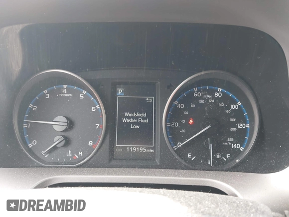 ✅ 2017 Toyota RAV4 LE • VIN: JTMBFREV8HJ114186 • Лот: 44176606. Опубликован ранее на IAAI с пробегом 119 195 миль. Бесплатный доступ к архиву аукционных продаж из США и подробный отчёт об истории автомобиля на DreamBid. Изображение 7.