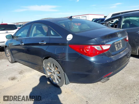 ✅ 2011 Hyundai Sonata SE • VIN: 5NPEC4AC9BH283520 • Lot: 44172846. Wystawiony na IAAI z przebiegiem 165 435 mil. Bezpłatny archiwum sprzedaży aukcyjnych z USA i szczegółowy raport historii pojazdu na DreamBid. Zdjęcie 3.