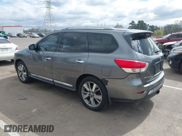 ✅ 2015 Nissan Pathfinder SV • VIN: 5N1AR2MN2FC619701 • Lot: 44608788. Wystawiony na IAAI z przebiegiem 128 543 mil. Bezpłatny archiwum sprzedaży aukcyjnych z USA i szczegółowy raport historii pojazdu na DreamBid. Zdjęcie 3.