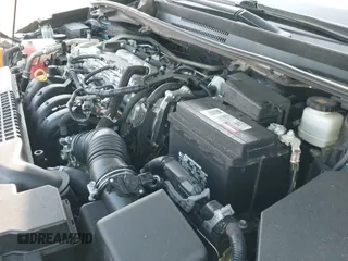 ✅ 2020 Toyota Corolla LE • VIN: 5YFEPRAE7LP043356 • Лот: 43219789. Опубликован ранее на IAAI с пробегом 133 318 миль. Бесплатный доступ к архиву аукционных продаж из США и подробный отчёт об истории автомобиля на DreamBid. Изображение 19.