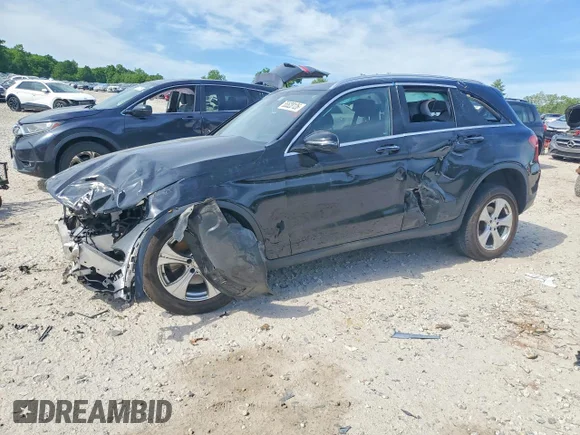 ✅ 2016 Mercedes-Benz GLC 300 • VIN: WDC0G4KB3GF017619 • Lot: 55528126. Wystawiony na Copart z przebiegiem 99 477 mil. Bezpłatny archiwum sprzedaży aukcyjnych z USA i szczegółowy raport historii pojazdu na DreamBid. Zdjęcie 1.
